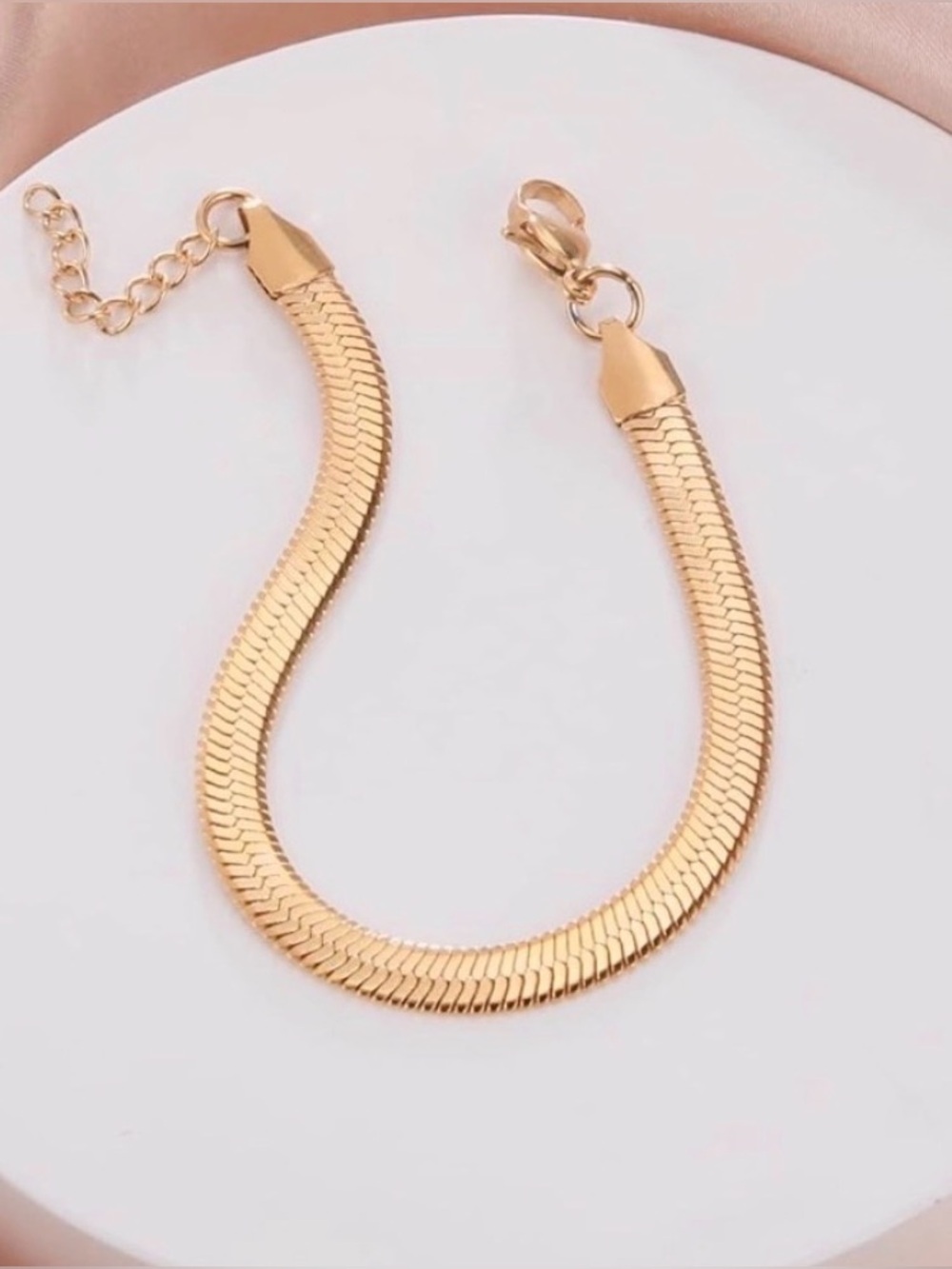NWT~ 14k Gold Herringbone Bracelet
